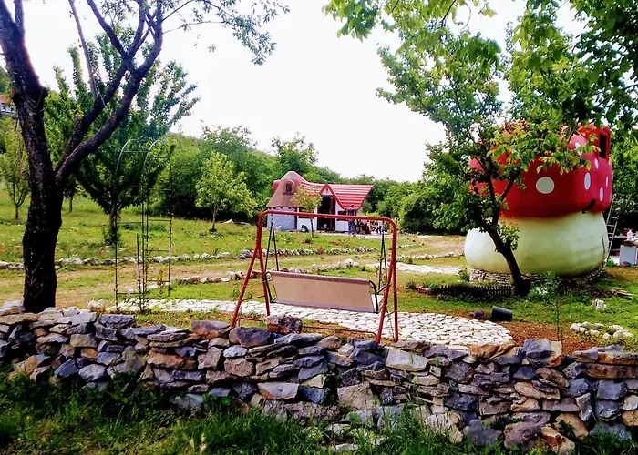 Krka Fairytale Village אתר קמפינג