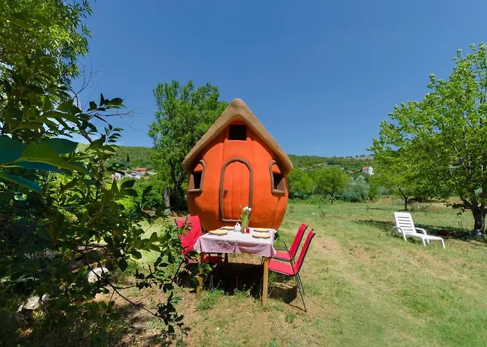 Krka Fairytale Village אתר קמפינג Rupe